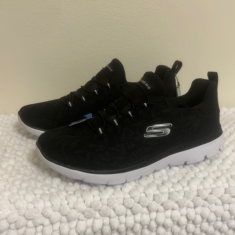 WOMENS SKECHERS SNEAKERS